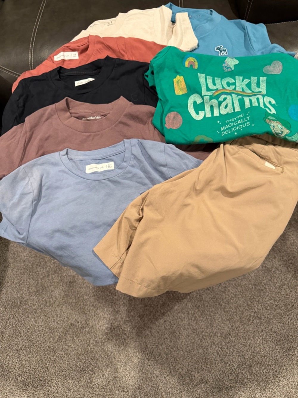 Abercrombie kids boys - Crew Neck T-Shirt Bundle with one pair shorts